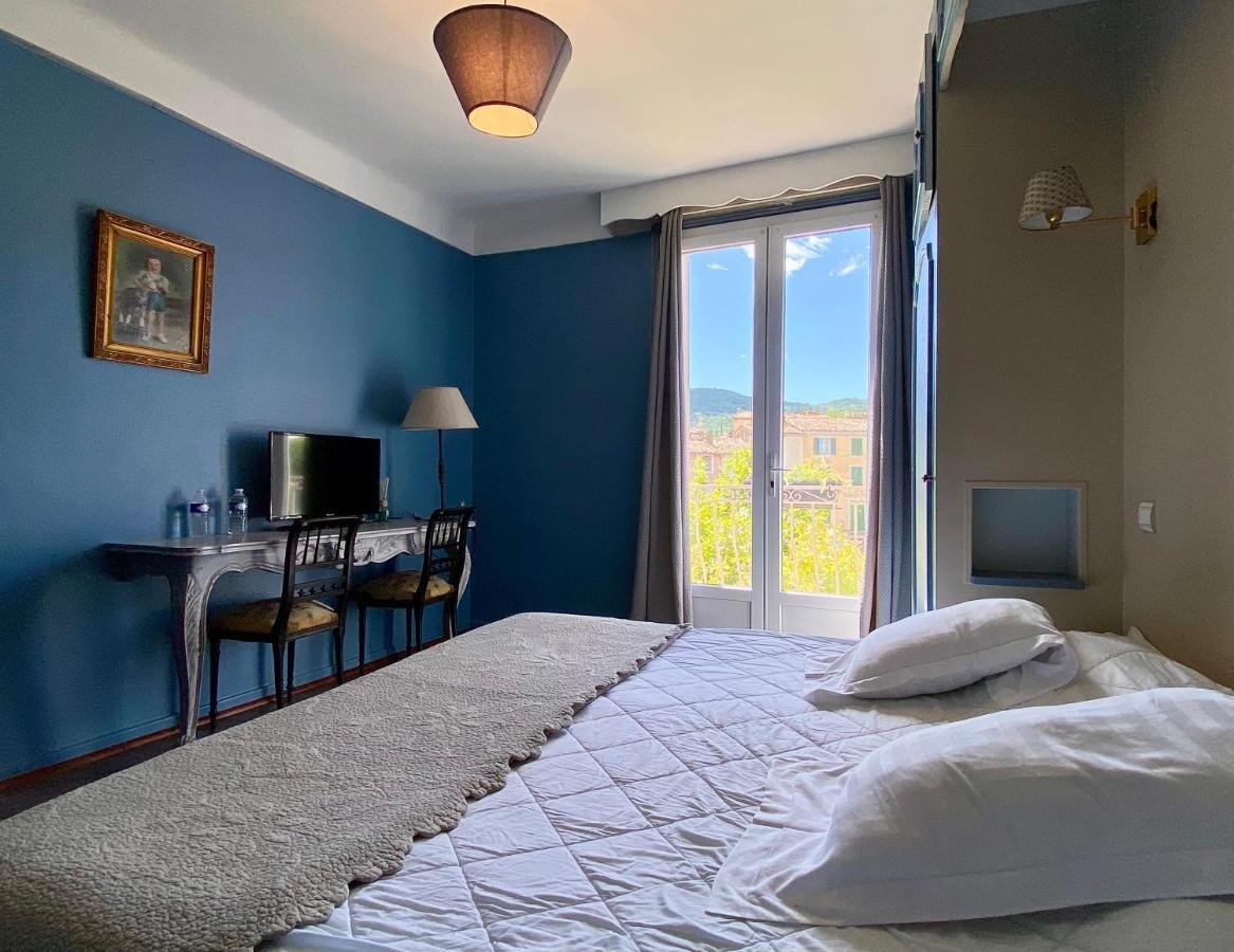 Rive Droite Hotel Apt Eksteriør billede