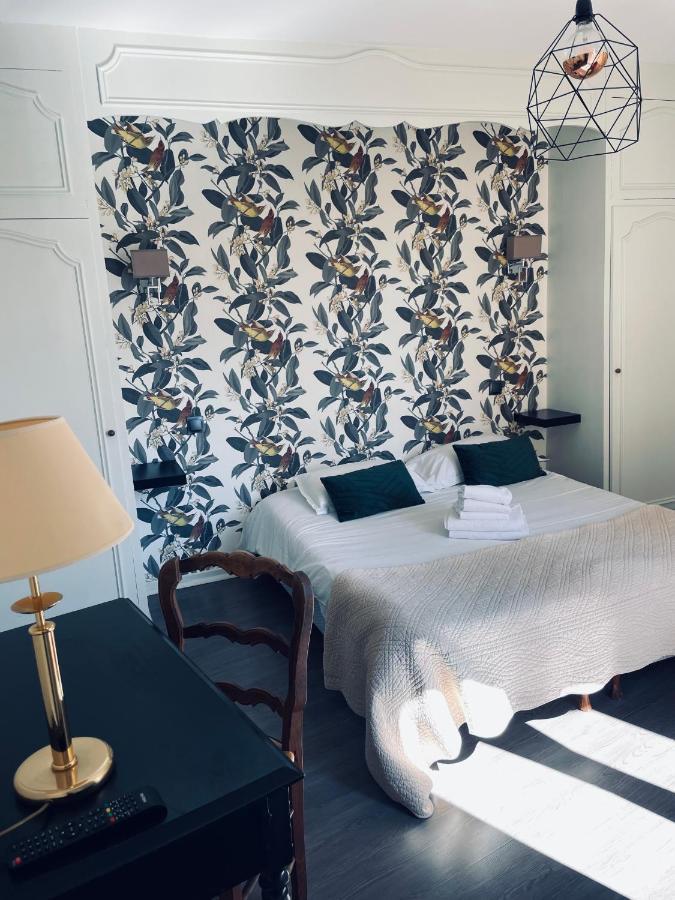 Rive Droite Hotel Apt Eksteriør billede